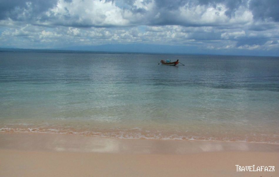 Pantai Pink Tangsi - Lombok