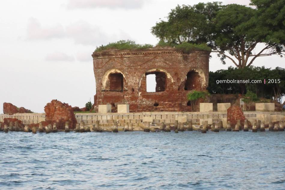 Benteng Martello di Pulau Kelor